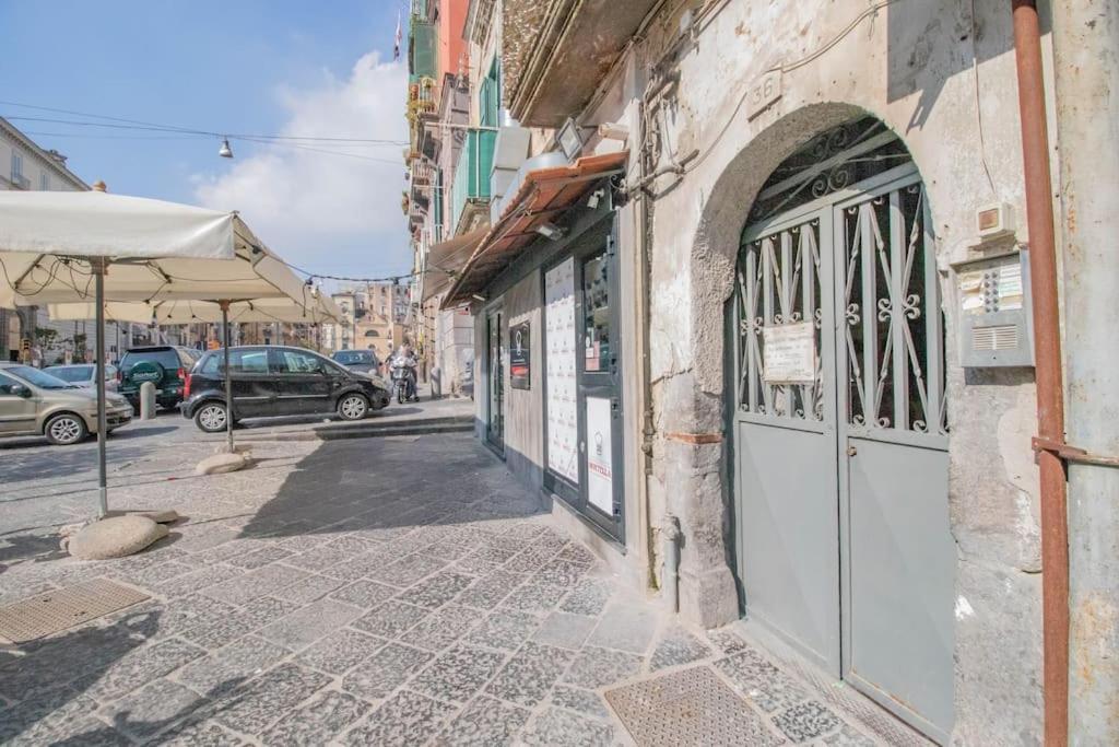 Caracciolo Suites 36 Napoli Eksteriør bilde