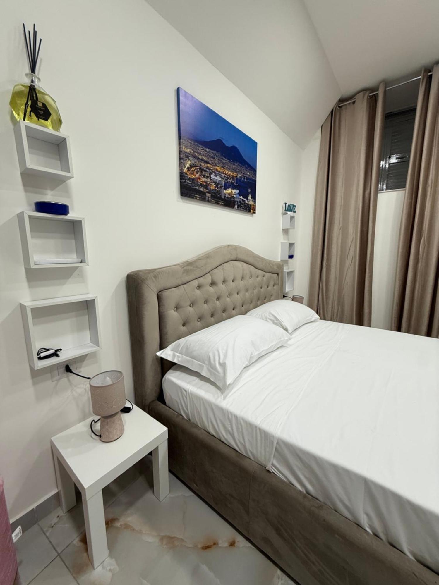 Caracciolo Suites 36 Napoli Eksteriør bilde